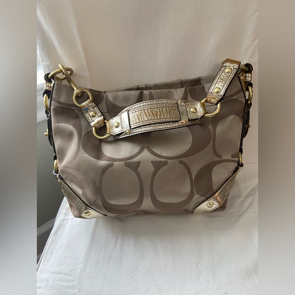 Coach Carly Signature C Hobo Bag Tan & Brown Canvas Gold Tone Hardware - Picture 3 of 16